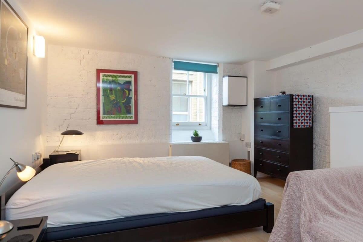 Charming 1 Bedroom Apartment In Old School House London Exterior photo
